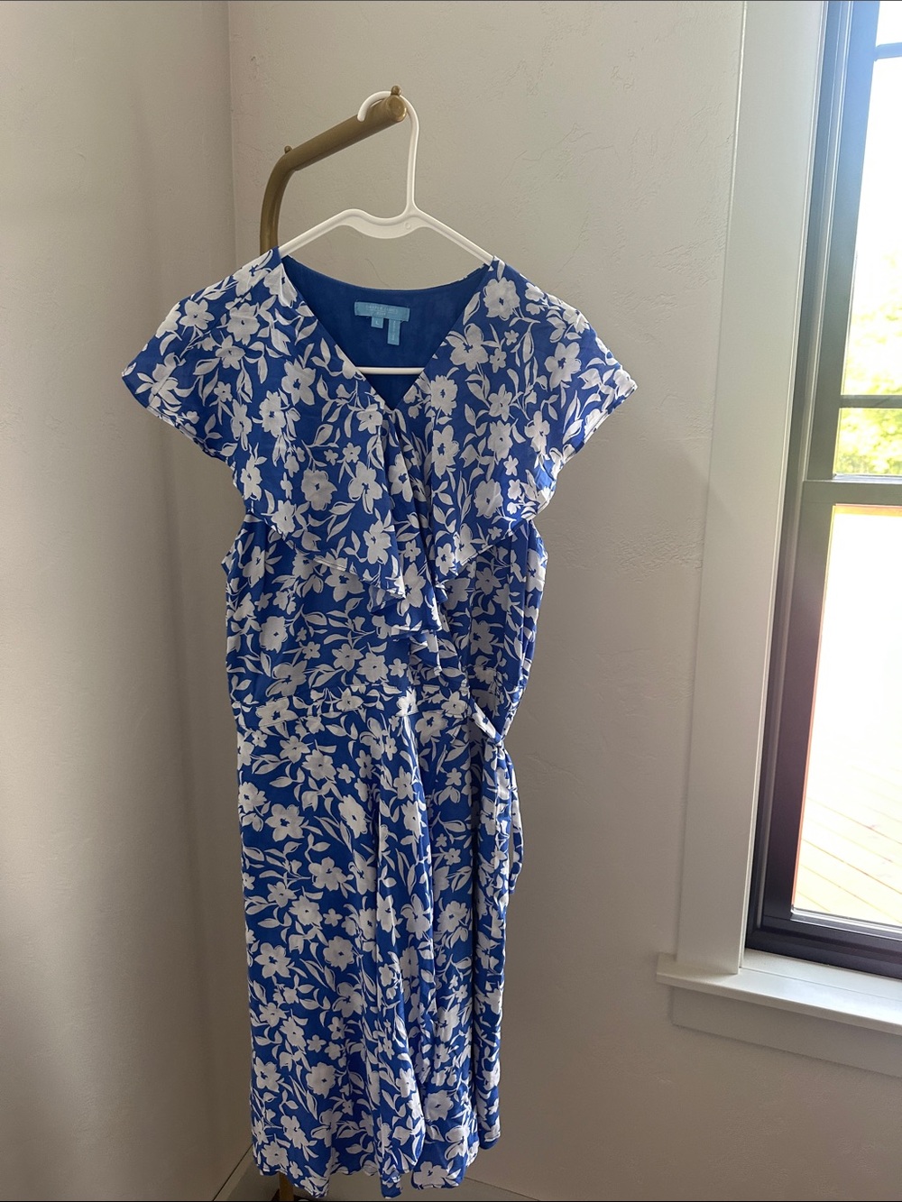 Draper James Blue and White Floral Wrap Dress - Picture 3 of 16